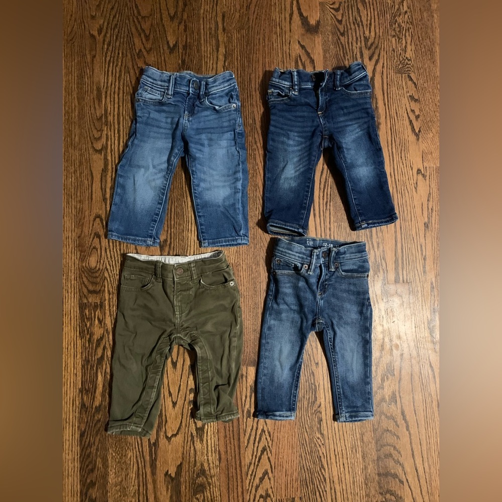 Baby Gap 12-18M pant bundle